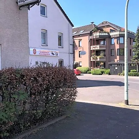 Zum Jaegerhof فندق 3*